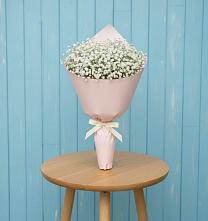 Букет цветов из:  Гипсофила в Старой Вичуге