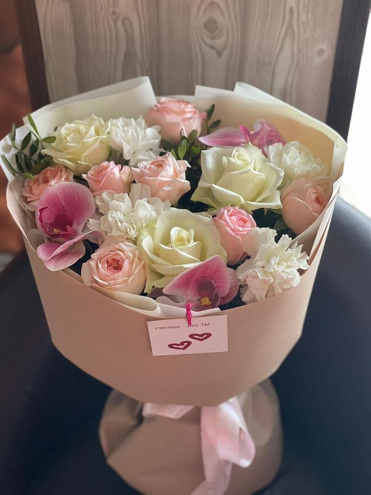 Букет цветов из: Орхидеи, Розы и Гвоздики в Старой Вичуге