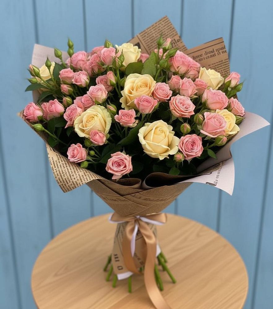 Букет цветов из: Розы в Старой Вичуге