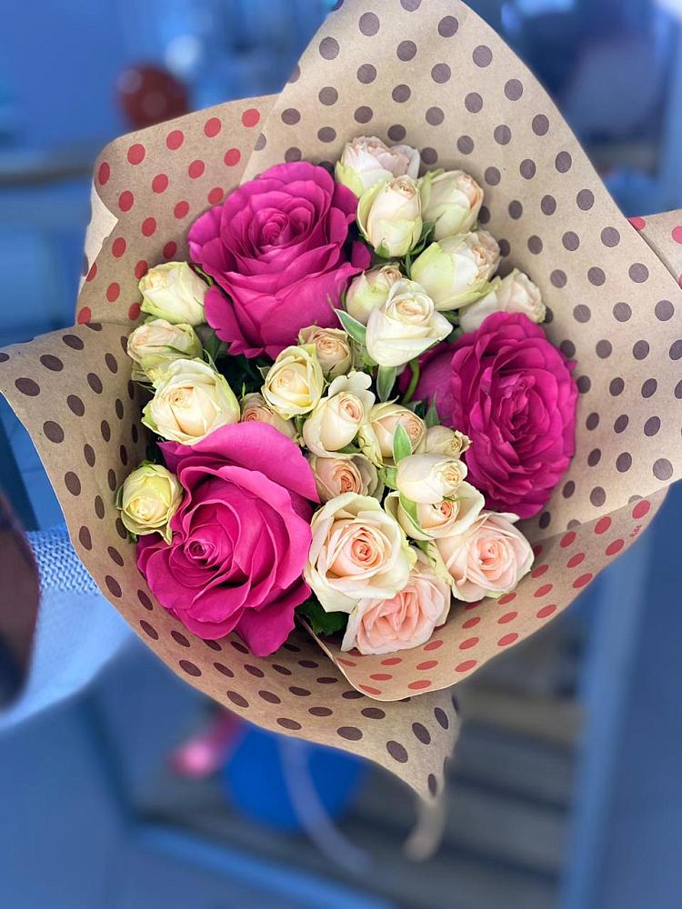 Букет цветов из: Розы в Старой Вичуге