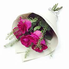 Букет цветов из:  Розы в Старой Вичуге