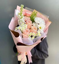 Букет цветов из:  Хризантемы и Розы в Старой Вичуге