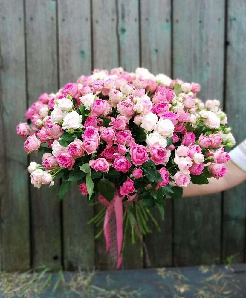 Букет Розовые кустовые розы Натали и Лав Лидия в Старой Вичуге