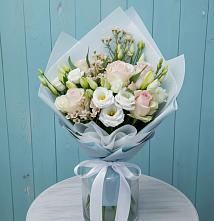 Букет цветов из:  Розы и Лизиантусы #REPLACE_PRED# Старой Вичуге