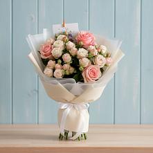 Букет цветов из:  Розы в Старой Вичуге