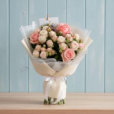 Букет цветов из:  Розы в Старой Вичуге